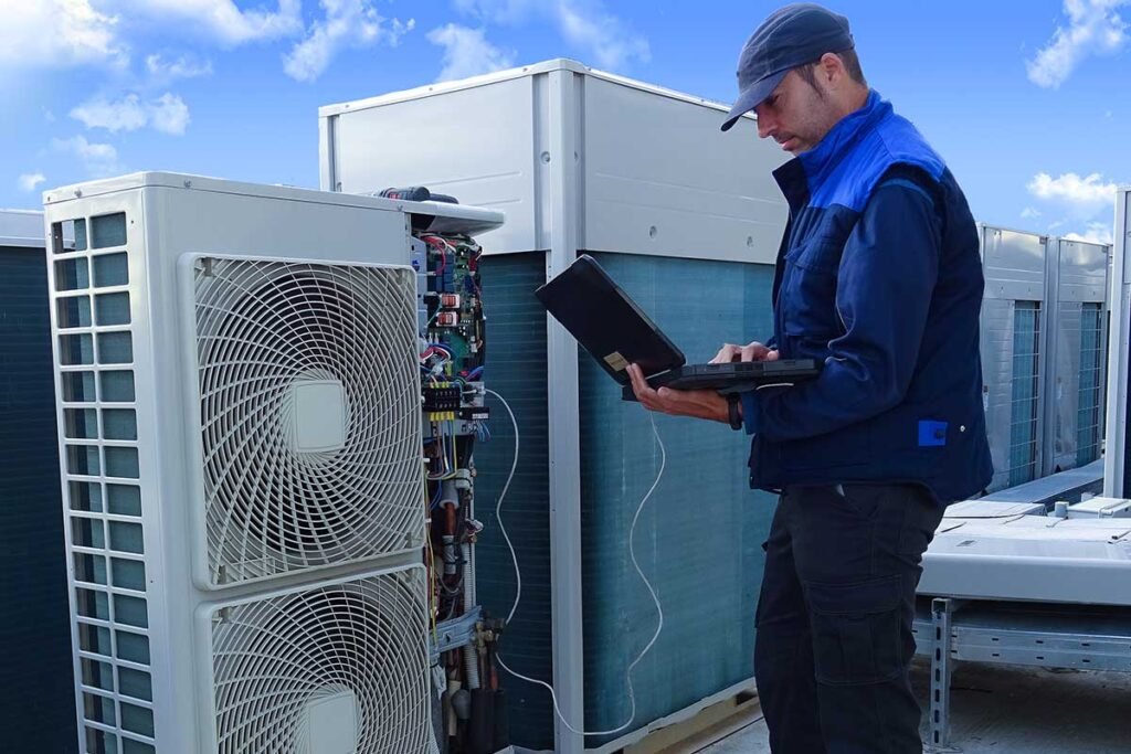 Sistema central de climatização VRF e VRV em manutenção técnica